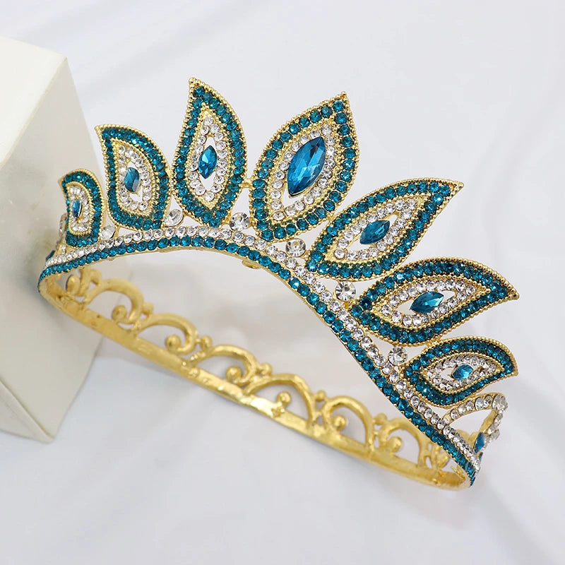 Crystal Bridal Tiara Crown – Vintage Queen Rhinestone Wedding Diadem in Gold or Silver