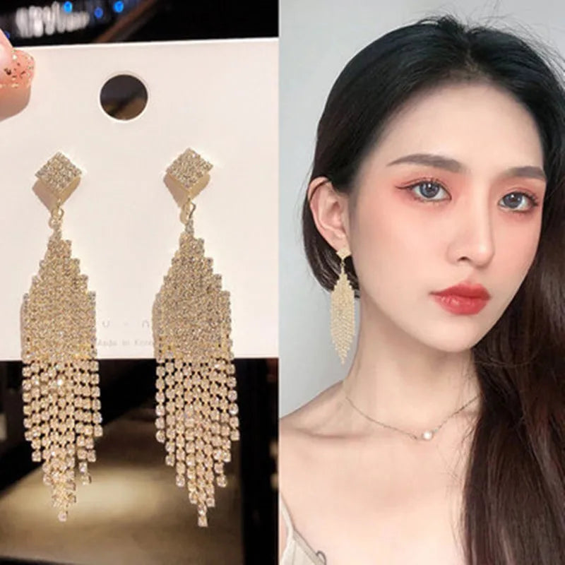 Vintage Crystal Tassel Drop Earrings – Elegant Geometric Multi-Strand Statement Earrings for Weddings, Galas & Evening Wear