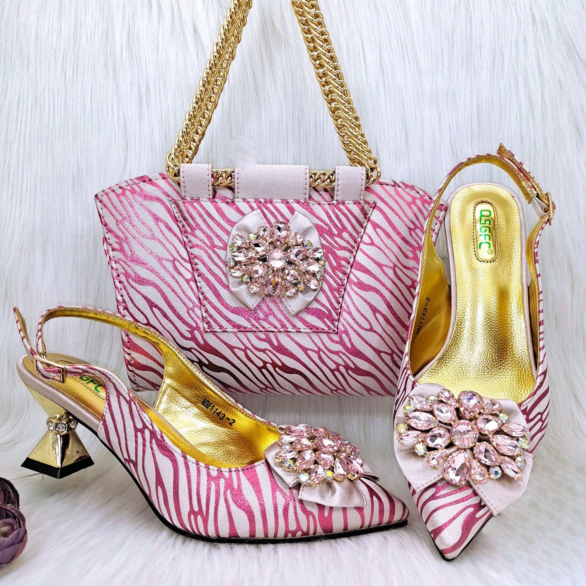 Charming Shoes And Bag Matching Set