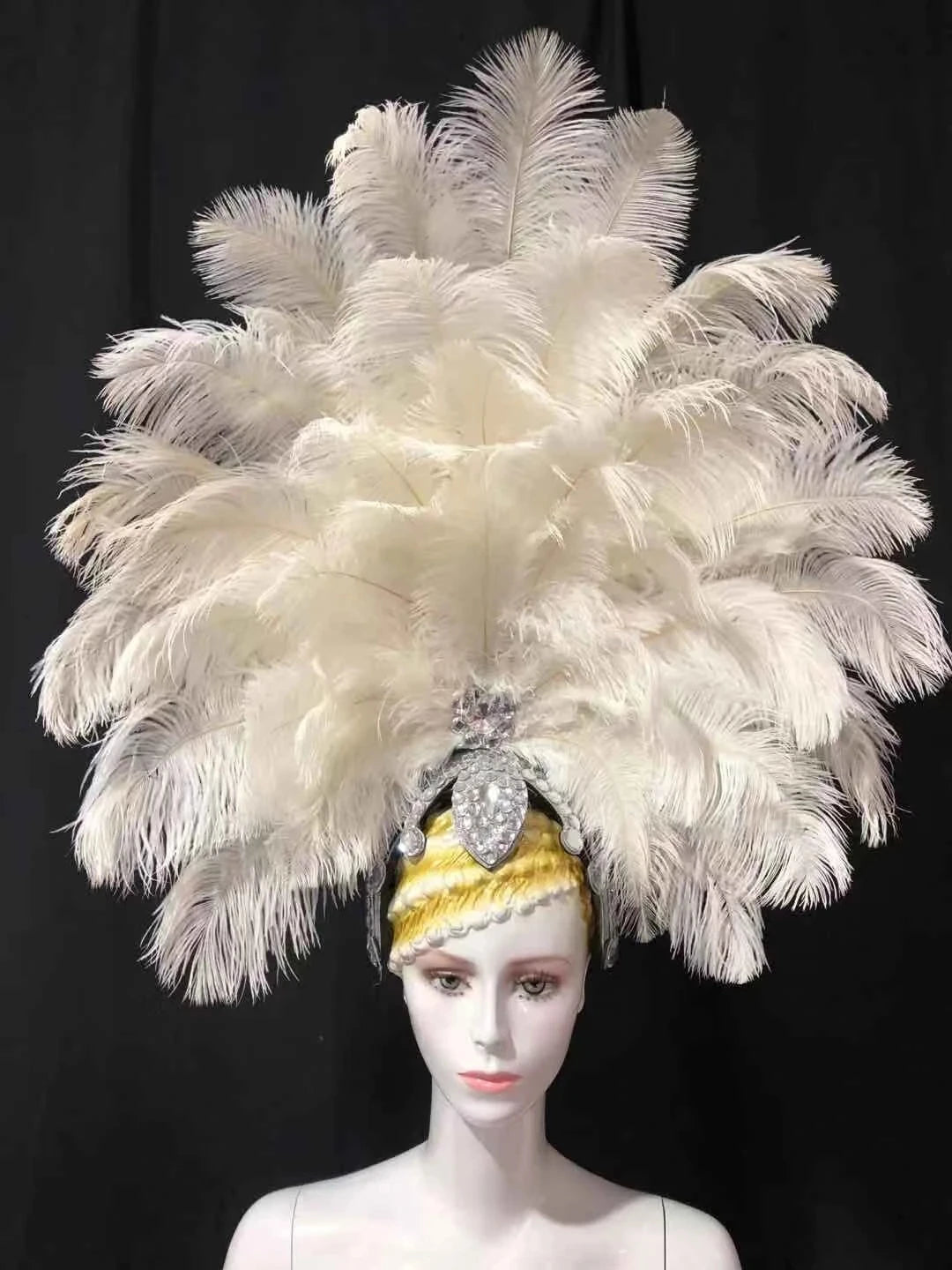 The Stardust Dionysia – Elegant Faux Fur & Rhinestone Samba Carnival Headdress