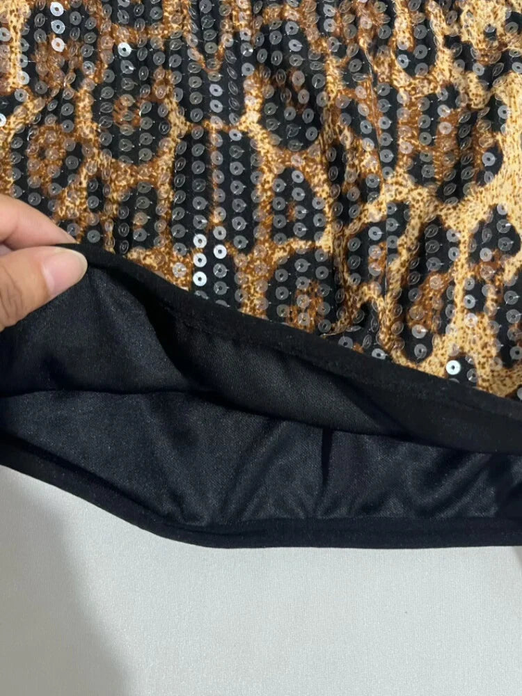 Sequined Top & High-Waist Leopard Print Shorts 2-Piece Gogo Dance Set