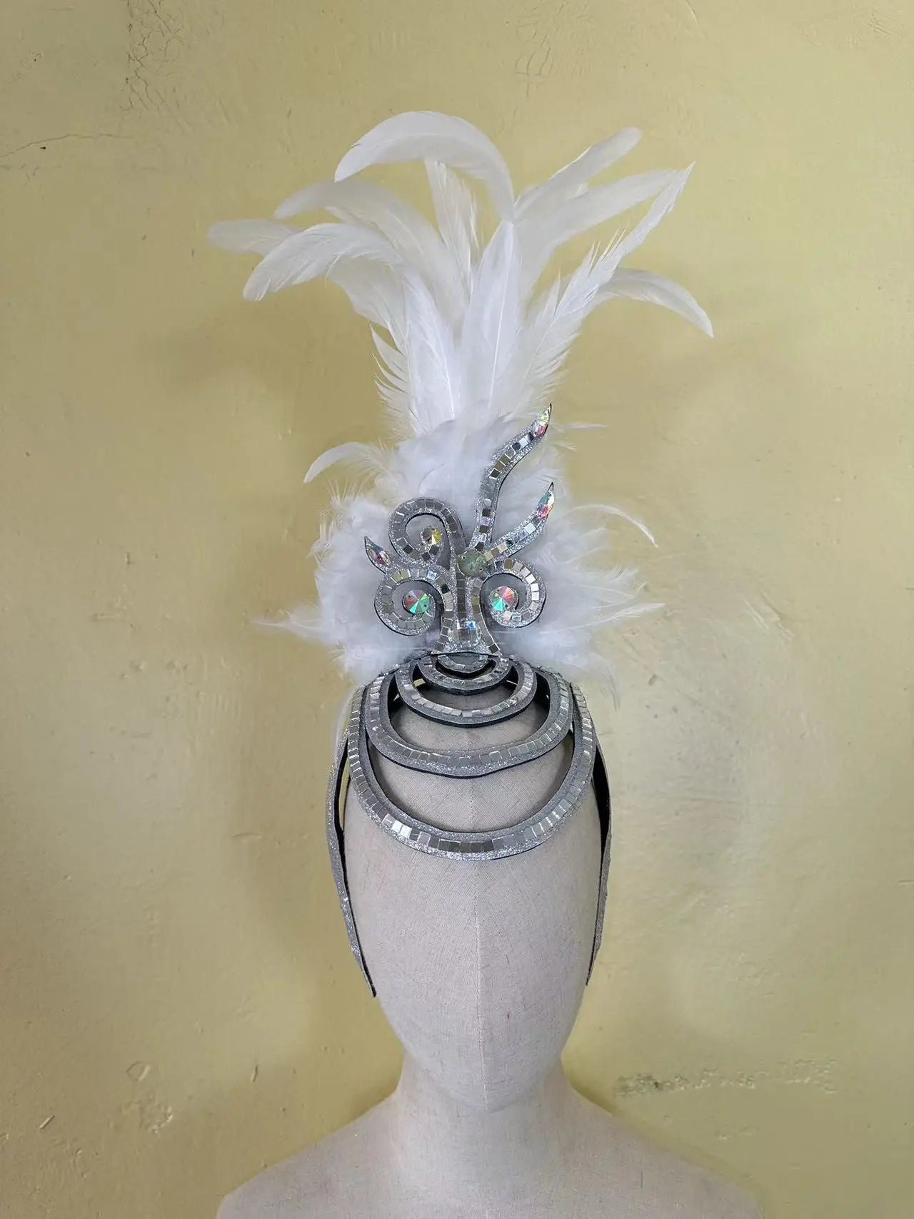 The Stardust Dionysia – Pure White Feather Carnival & Masque Ball Headdress