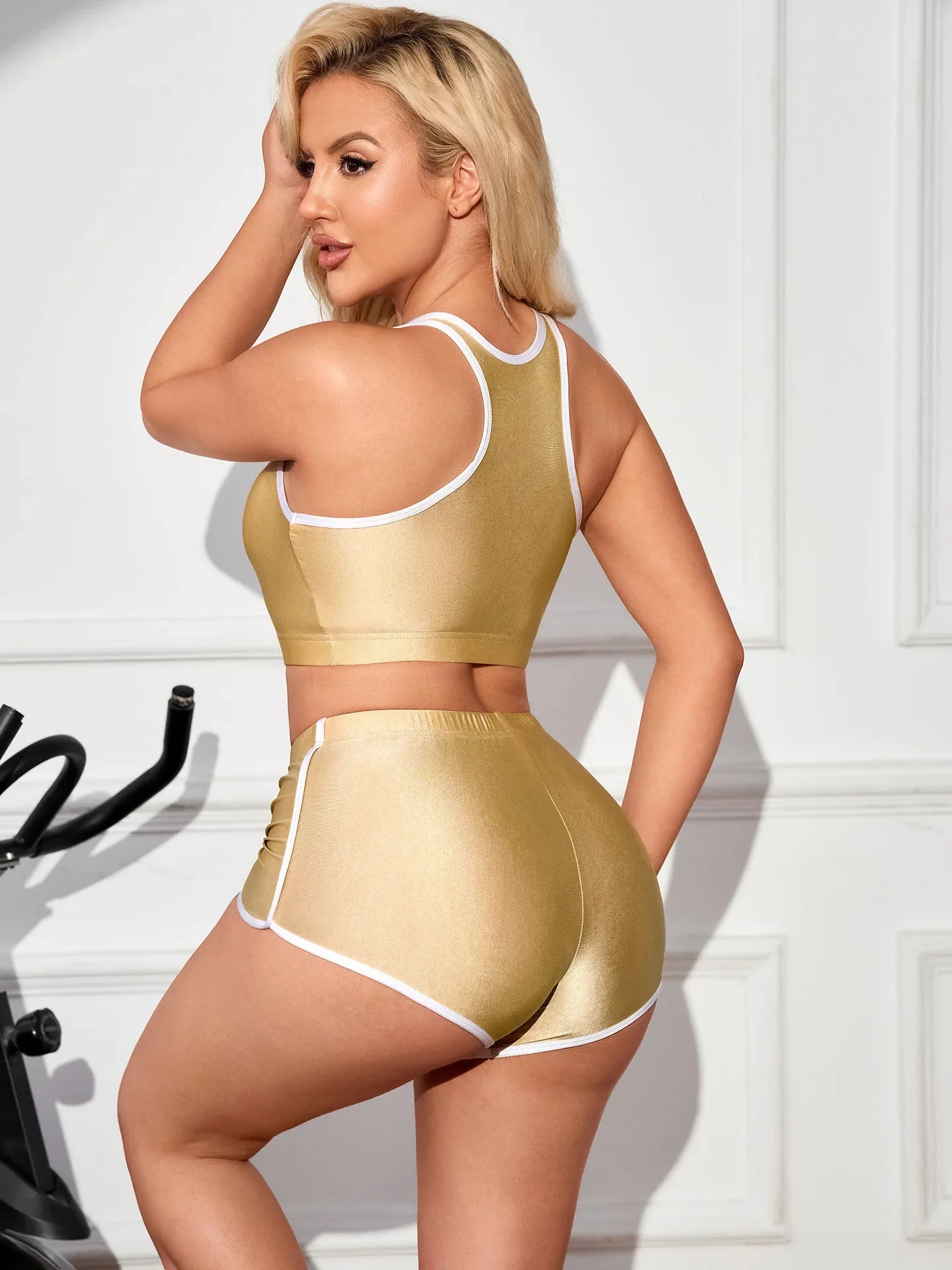 Metallic High-Stretch Crop Tank & Shaping Shorts 2-Piece Activewear Set