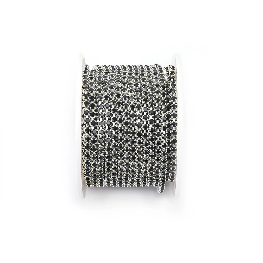 The Stardust Prism Stream – Premium Glass Crystal Close Rhinestone Cup Chain Trim