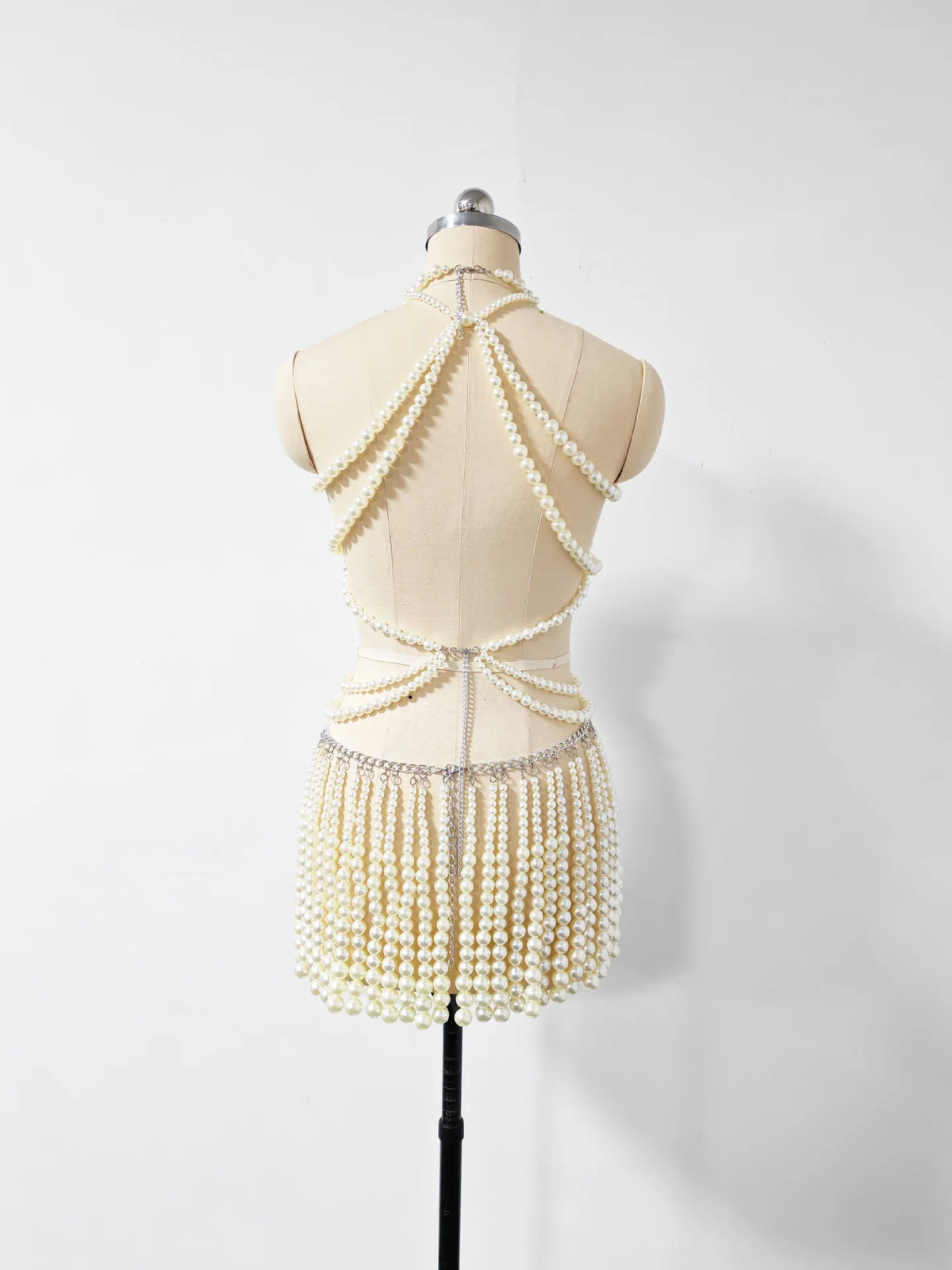 Pearl-Look Shoulder Bra & Chain Skirt Jewelry