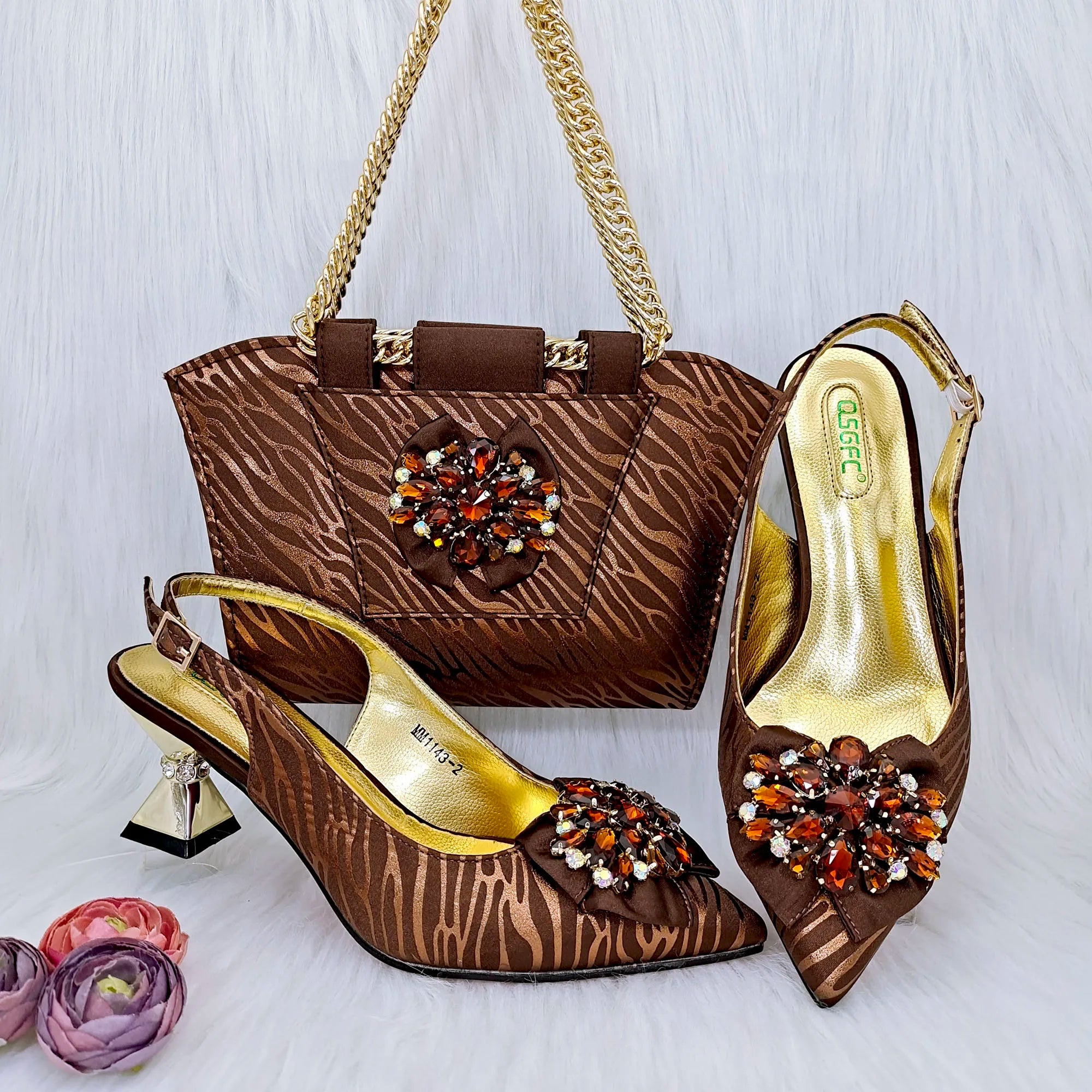 Charming Shoes And Bag Matching Set