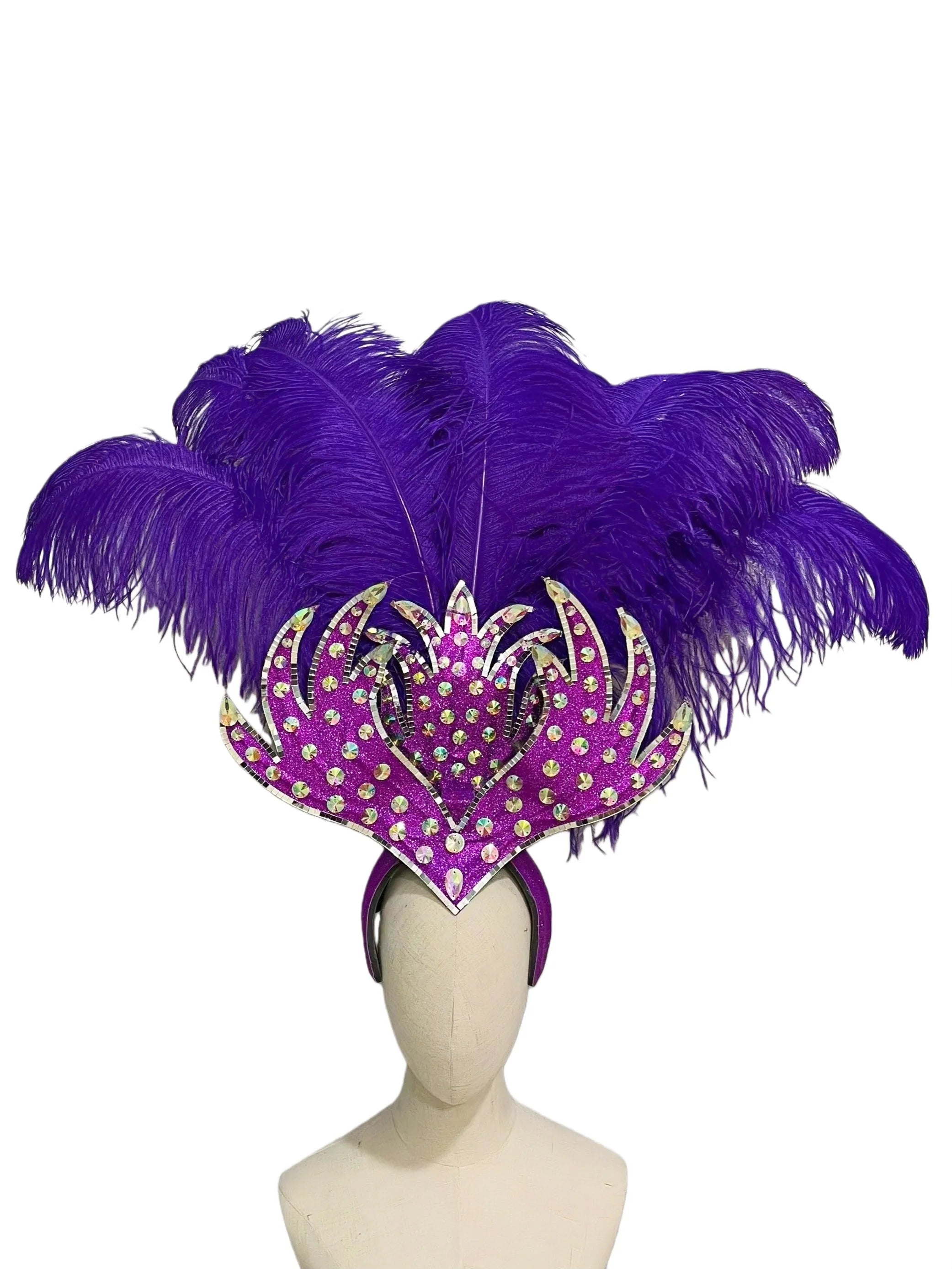 The Stardust Sovereign – Majestic Feathered Samba Carnival Headdress