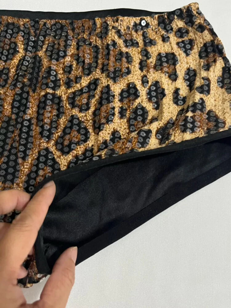 Sequined Top & High-Waist Leopard Print Shorts 2-Piece Gogo Dance Set