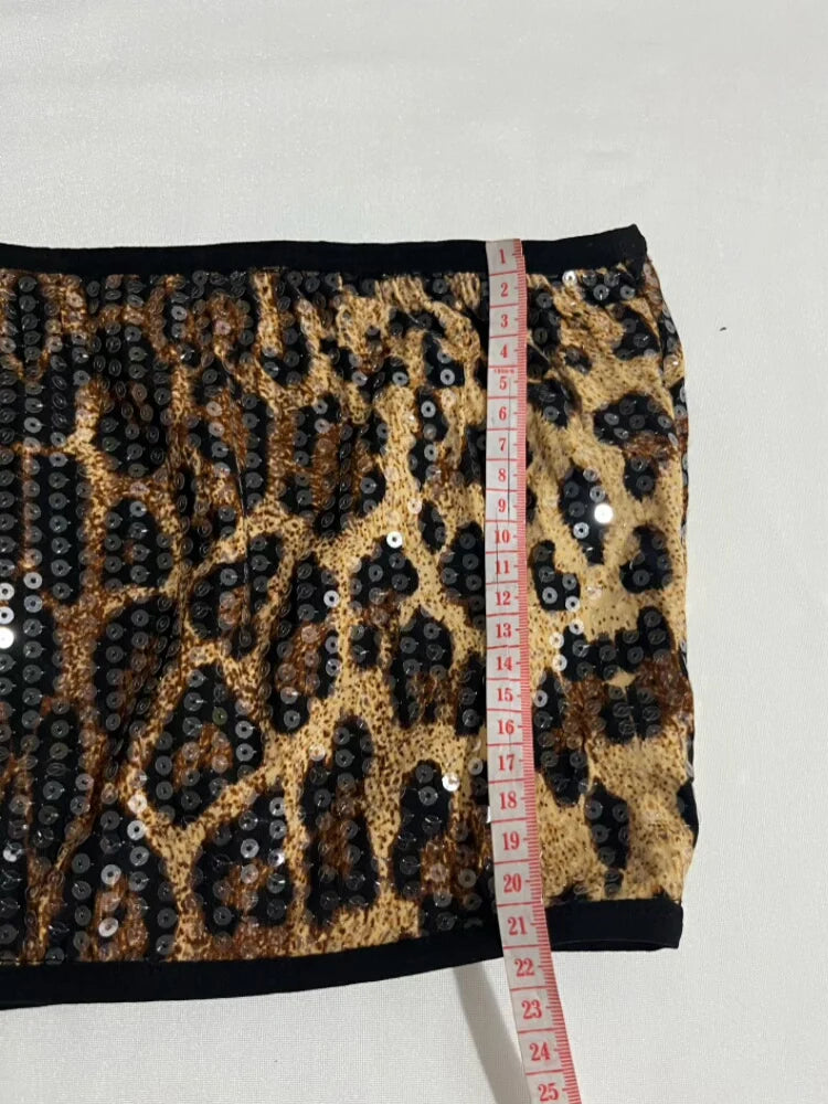 Sequined Top & High-Waist Leopard Print Shorts 2-Piece Gogo Dance Set