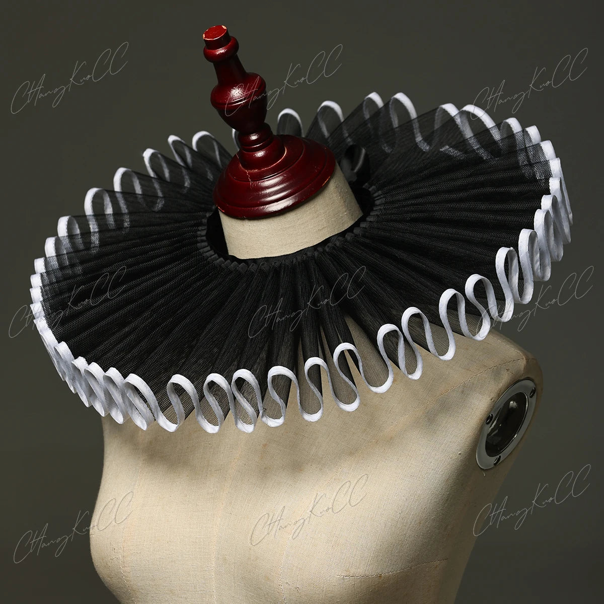 Vintage Renaissance Pleated Mesh Neck Ruff Gothic Clown Collar Choker Costume Accessory