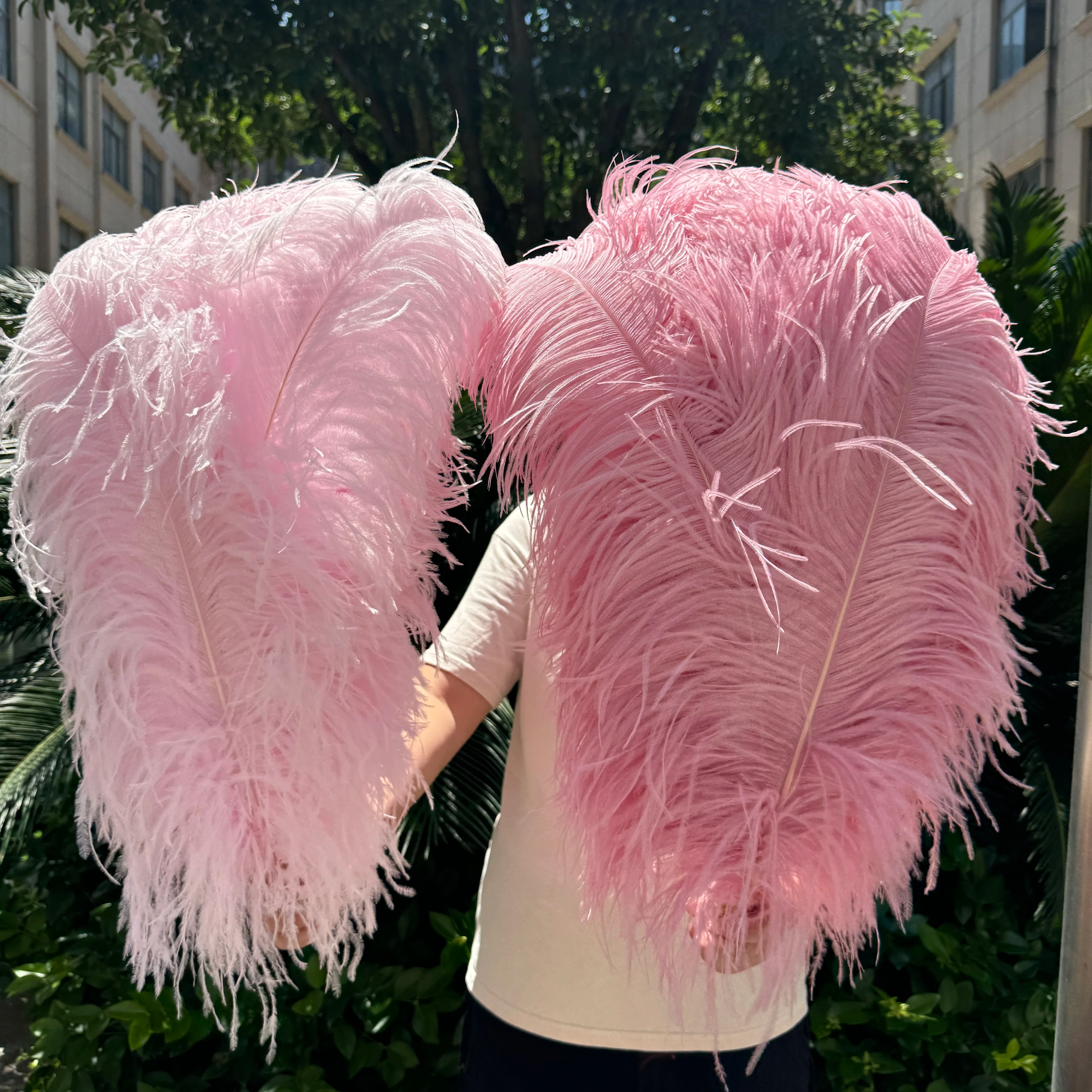 28-30IN Large Decorative Ostrich Feather Plumes
