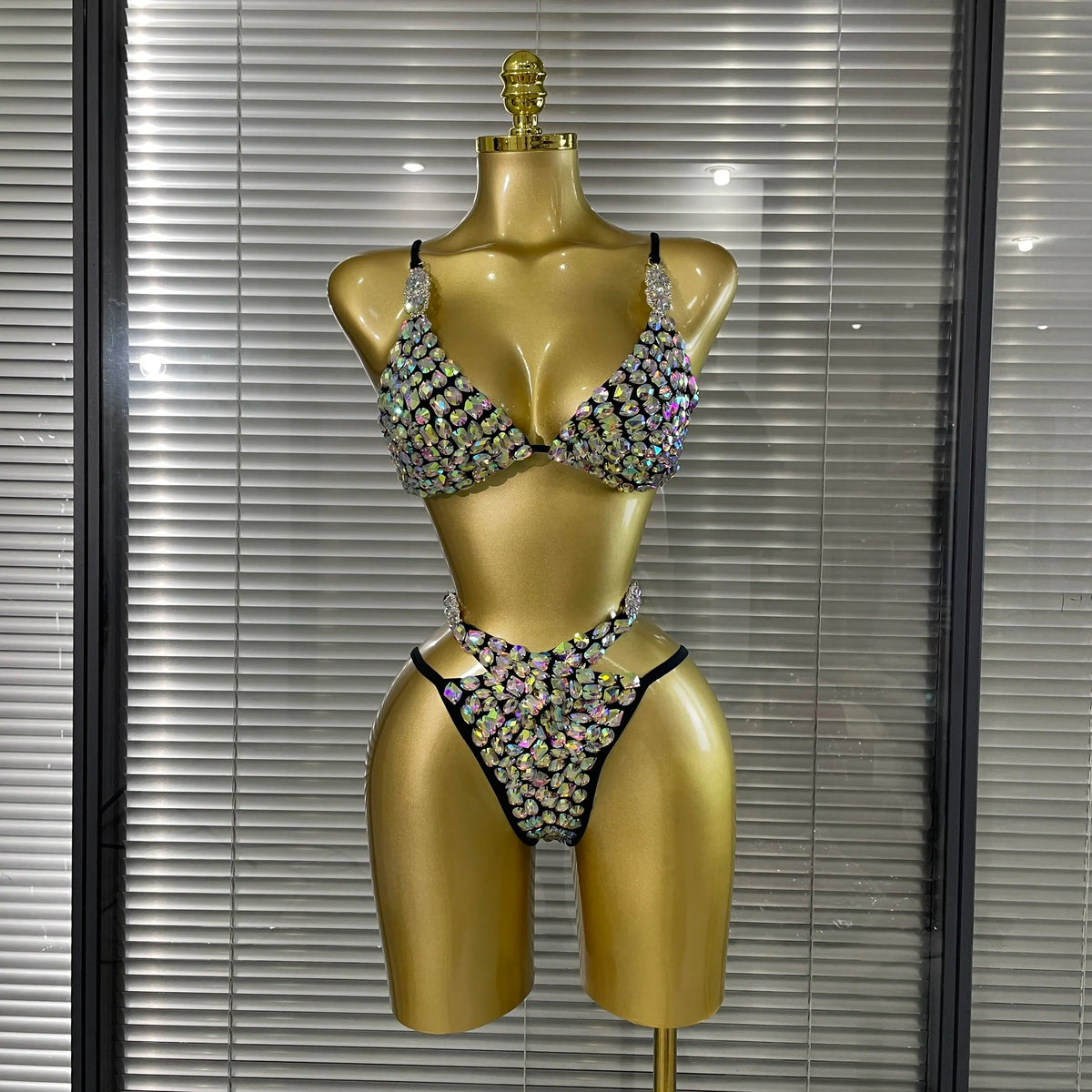 Women Sparkly Crystal Halter 2 Pieces Bikini Set Summer Vacation Beach Style Celebrate Swimsuit Swimwear