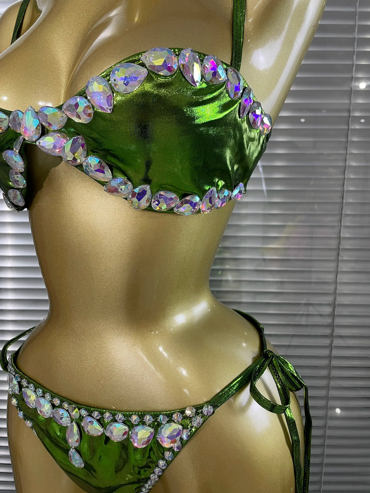 Green Color Women Sexy Shining Rhinestones 2 Pieces Costume Set Showgirl Stage Performance Swimwear