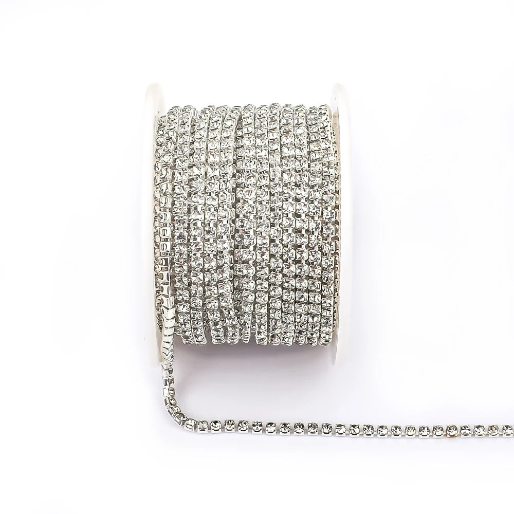 The Stardust Prism Stream – Premium Glass Crystal Close Rhinestone Cup Chain Trim