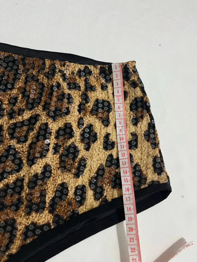 Sequined Top & High-Waist Leopard Print Shorts 2-Piece Gogo Dance Set
