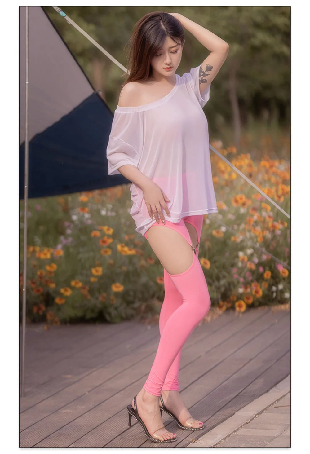 Sexy Hollow Out Buckle Shaper Tight Pencil Pants Elastic Low Waist Pants Streetwear See Through Oil Shiny Leggings With Garter B