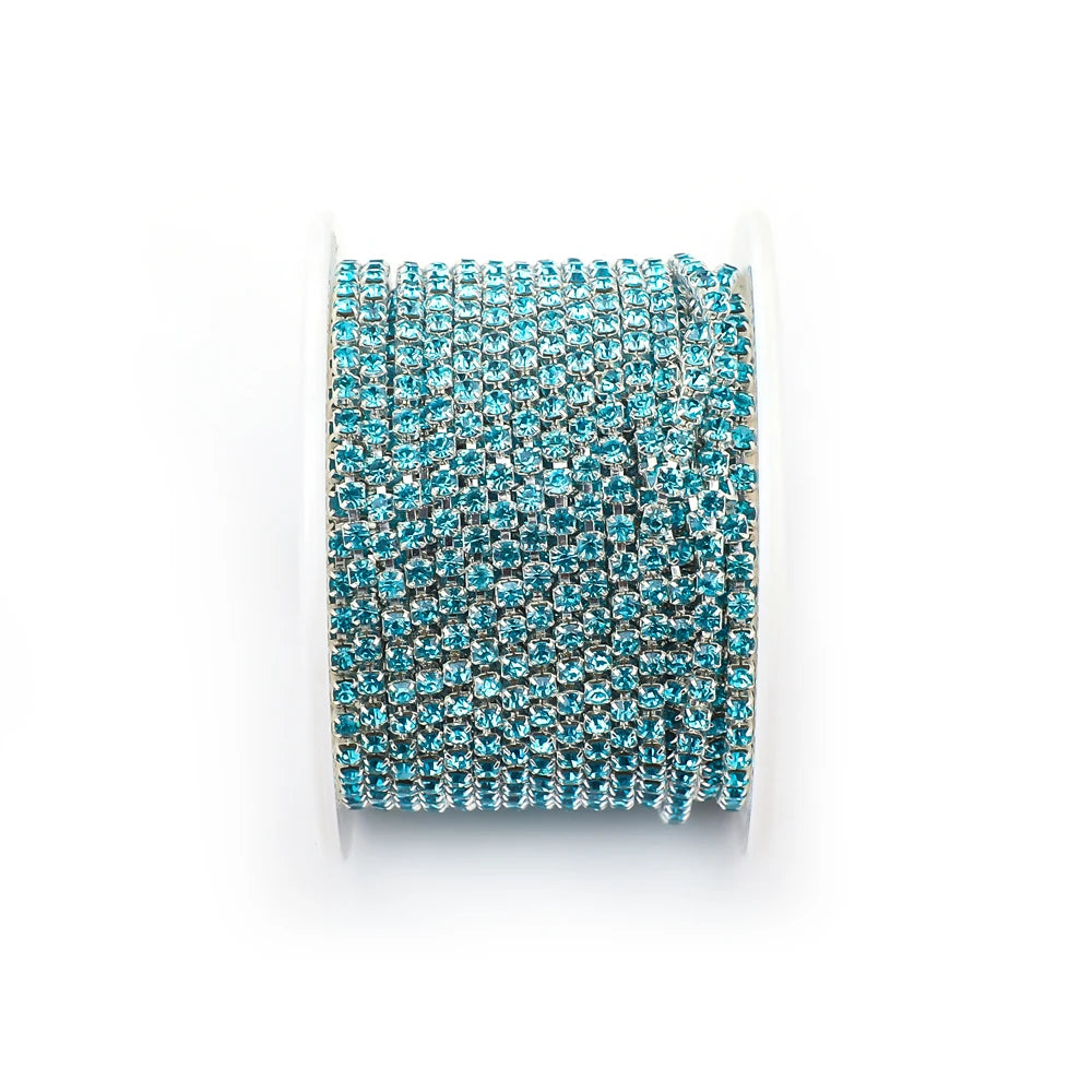 The Stardust Prism Stream – Premium Glass Crystal Close Rhinestone Cup Chain Trim