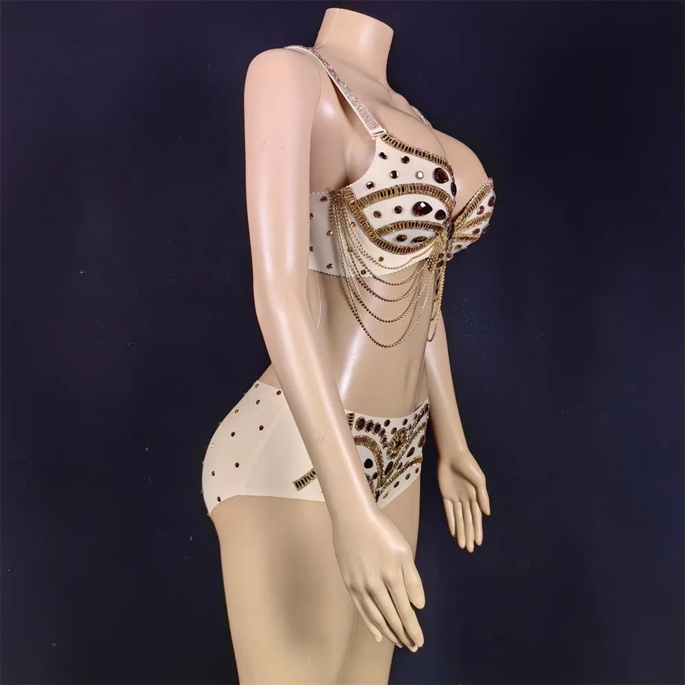 Women's Showgirl Stage Set