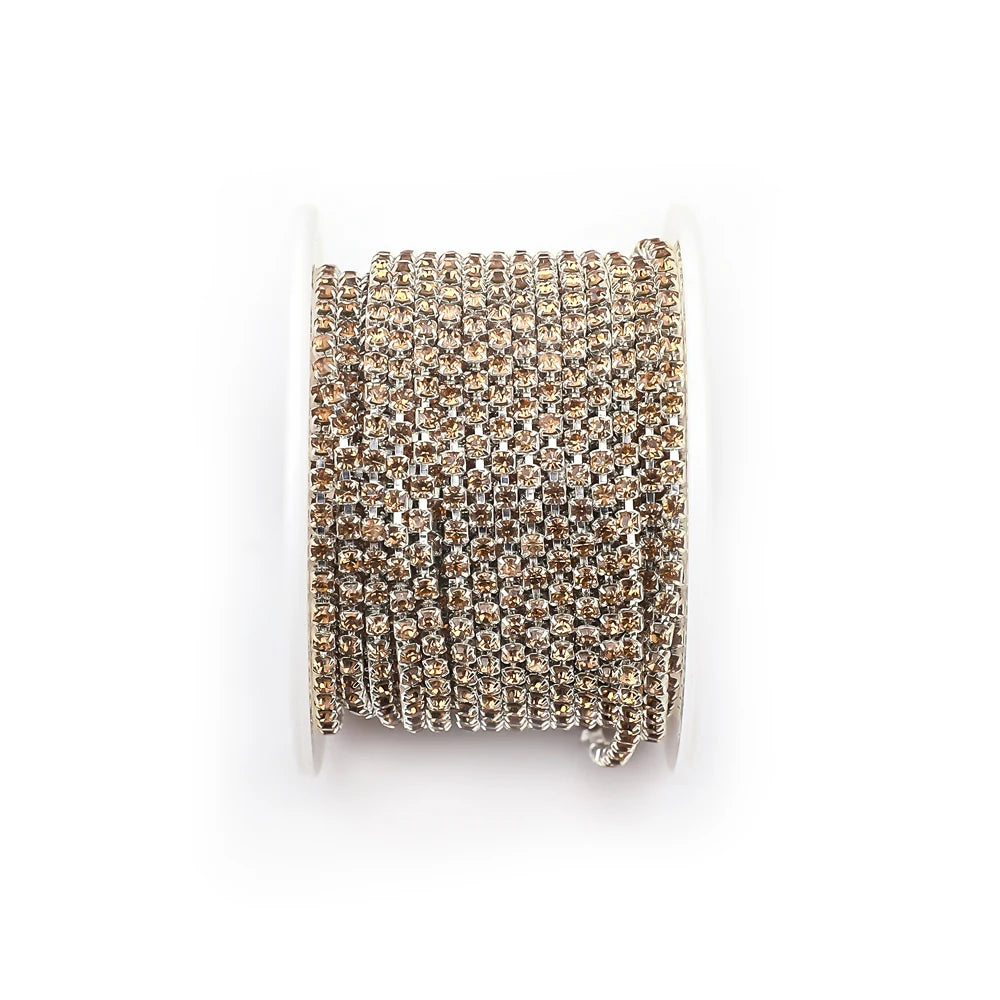 The Stardust Prism Stream – Premium Glass Crystal Close Rhinestone Cup Chain Trim