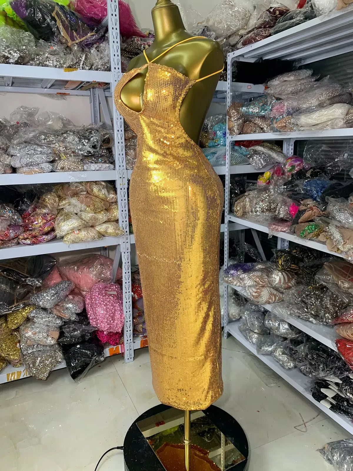 Vintage-Inspired Luxury Gold Crisscross Neck Keyhole Long Sequin Dress