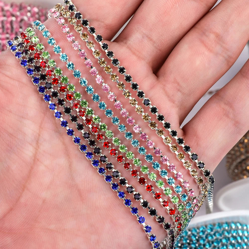 The Stardust Prism Stream – Premium Glass Crystal Close Rhinestone Cup Chain Trim