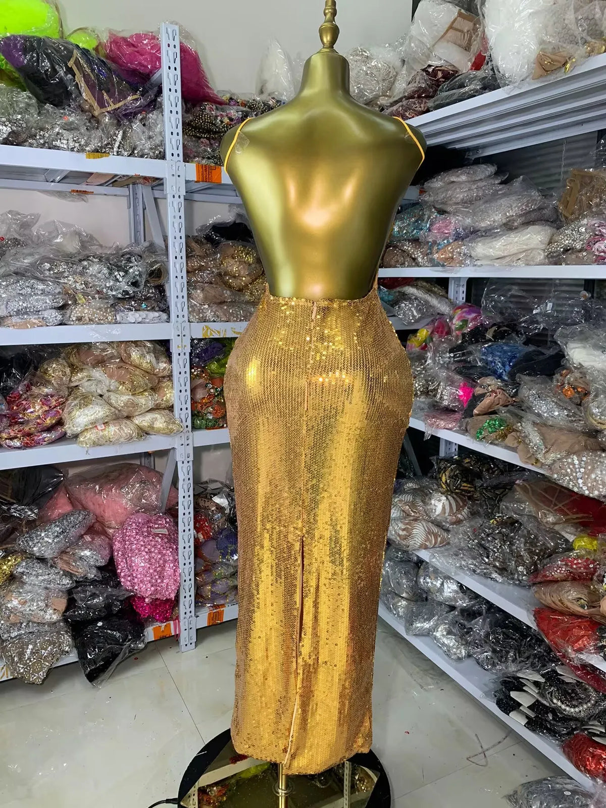 Vintage-Inspired Luxury Gold Crisscross Neck Keyhole Long Sequin Dress