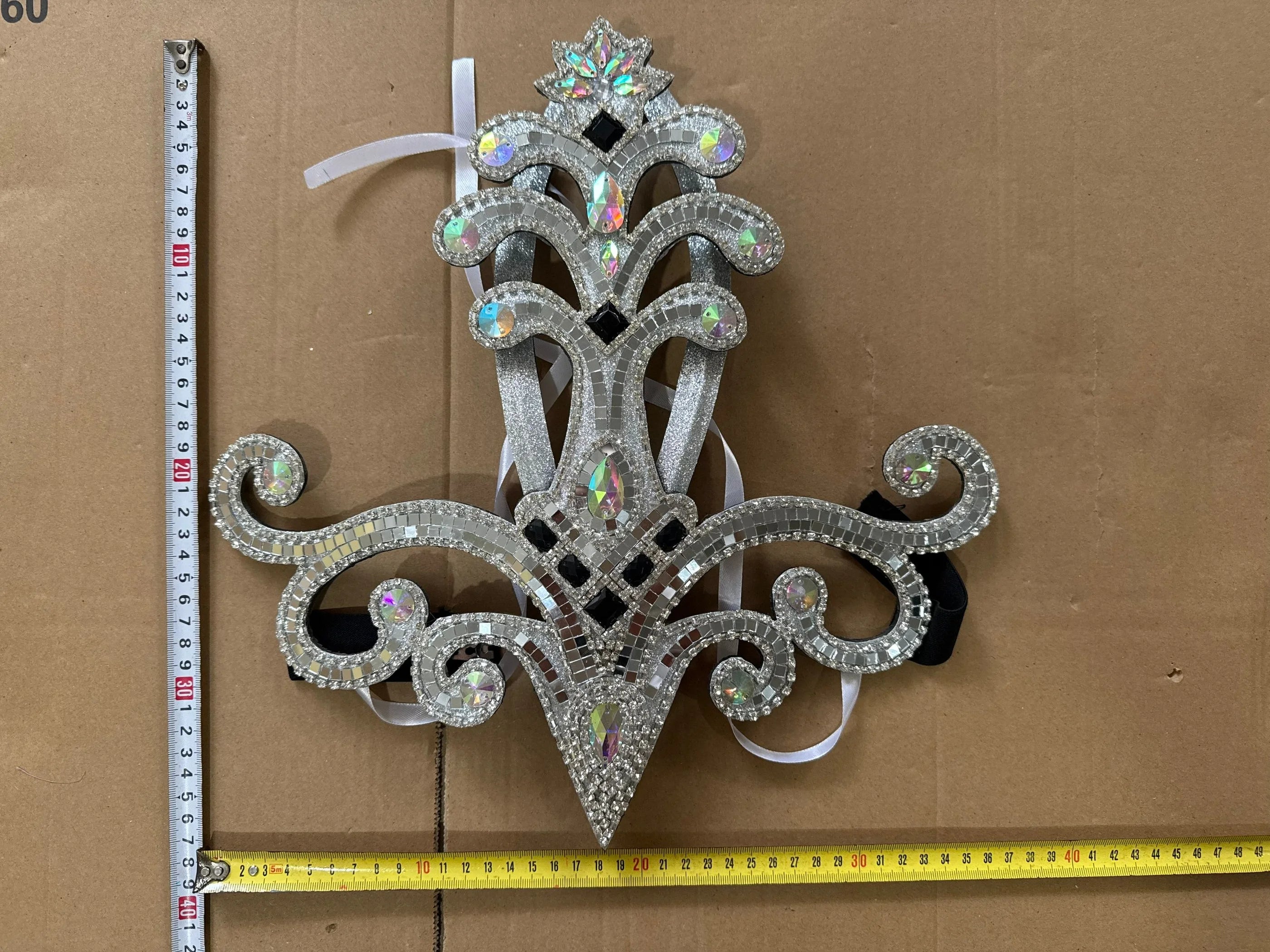 The Stardust Samba Queen – Premium Feathers & Rhinestones Carnival Headdress