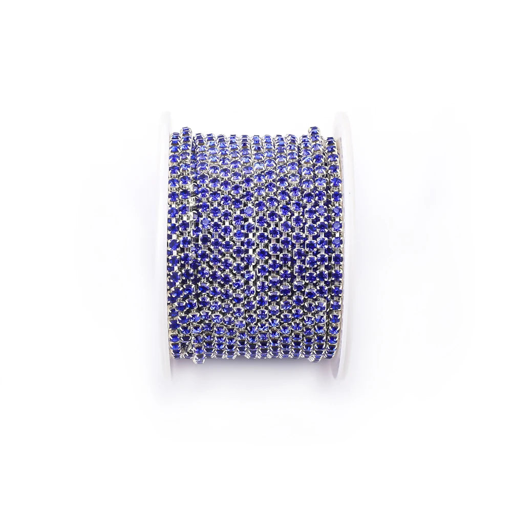 The Stardust Prism Stream – Premium Glass Crystal Close Rhinestone Cup Chain Trim