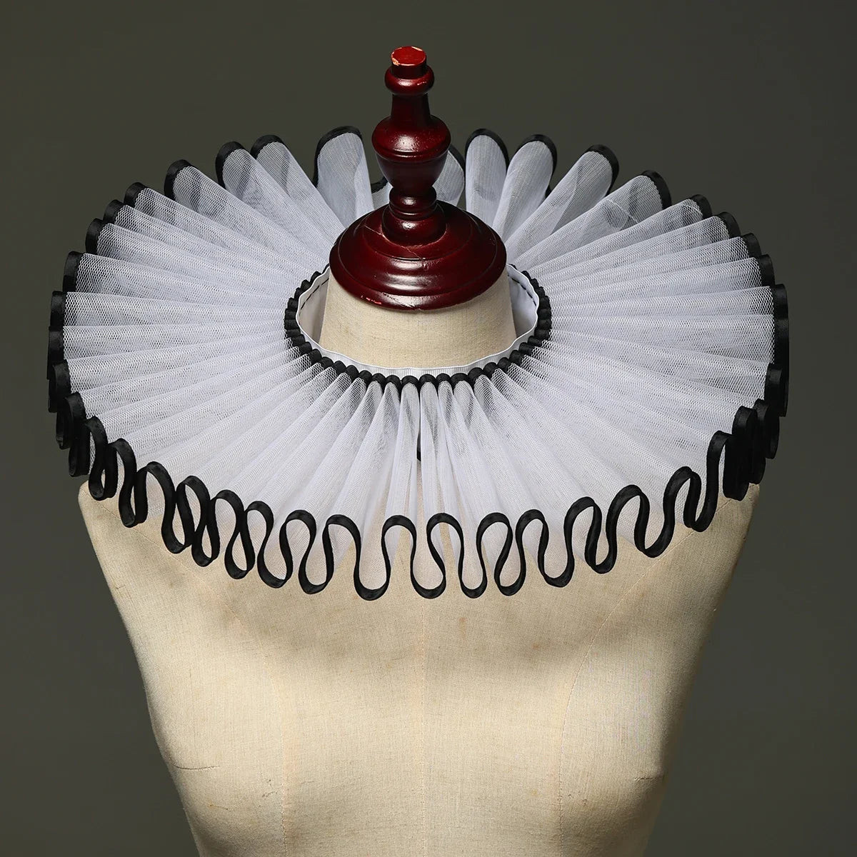 Vintage Renaissance Pleated Mesh Neck Ruff Gothic Clown Collar Choker Costume Accessory