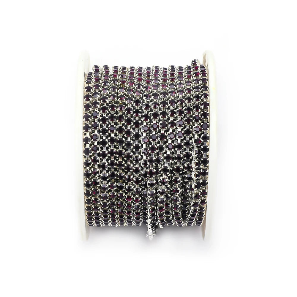 The Stardust Prism Stream – Premium Glass Crystal Close Rhinestone Cup Chain Trim
