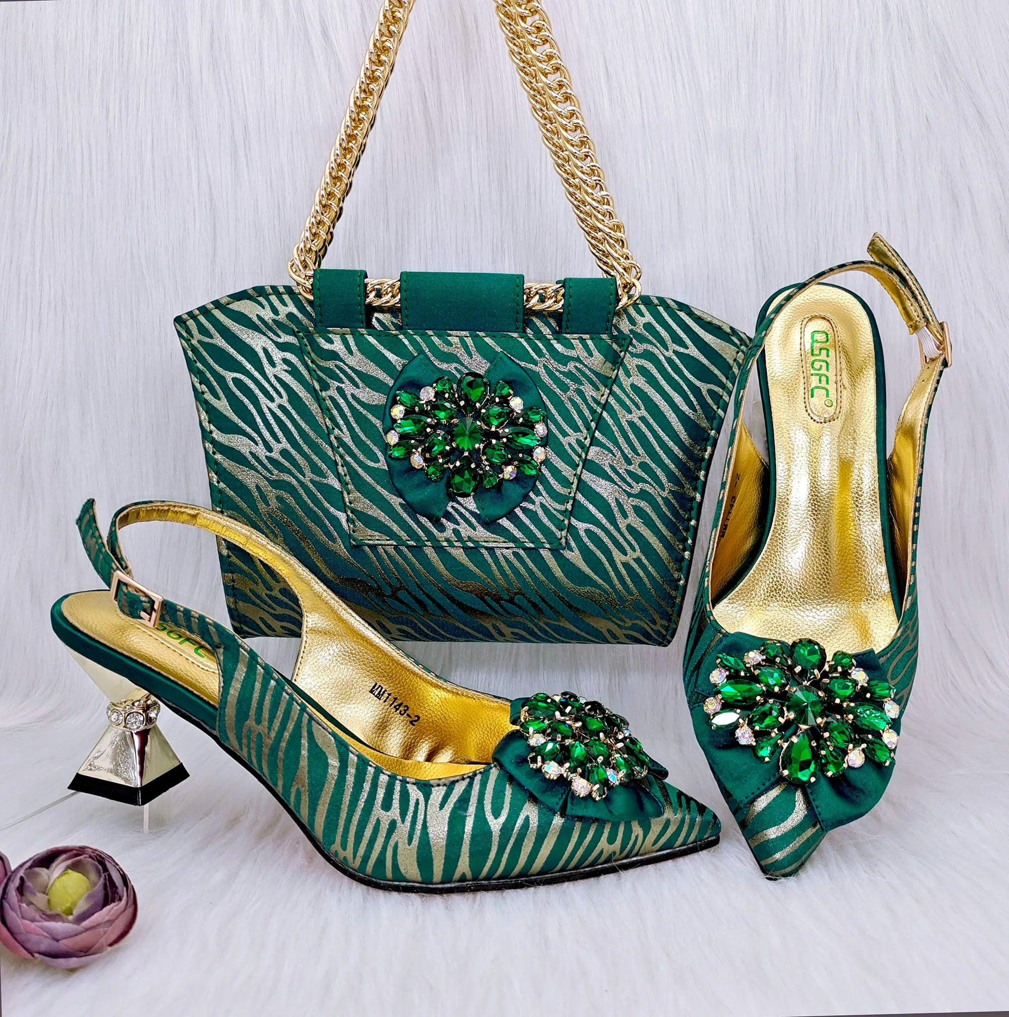 Charming Shoes And Bag Matching Set