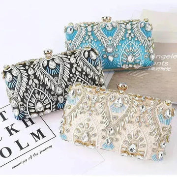 Diamond Rhinestone Clutch - Luxury Evening Minaudière | Femstylo